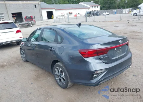 2021 Kia Forte Lxs из США, поврежденный, VIN 3KPF24AD5ME324880